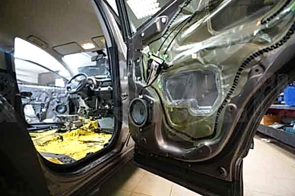 Преимущества шумоизоляции автомобиля