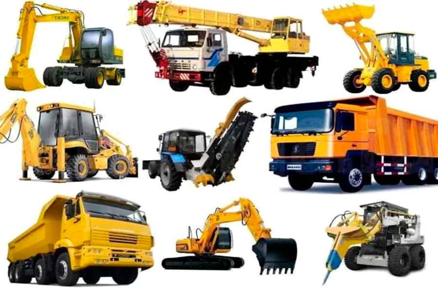 Разные виды строительной техники на строительной площадке