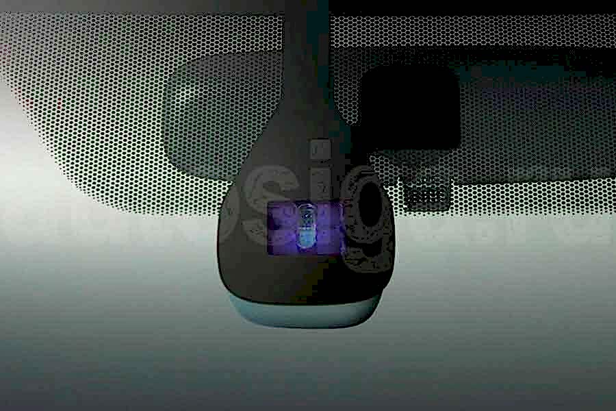 Лобовое стекло с датчиком дождя