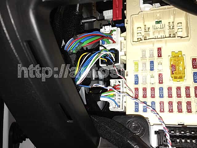 Обход штатного иммобилайзера при установке автосигнализации с автозапуском Starline на Hyundai Solaris