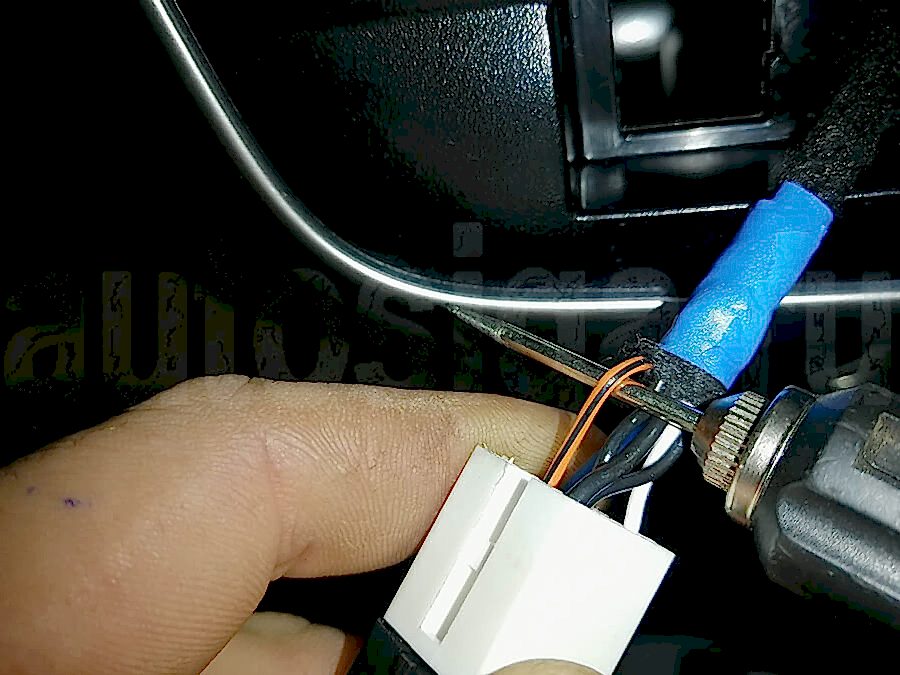 Точки подключения автосигнализации на Lada Granta 2020